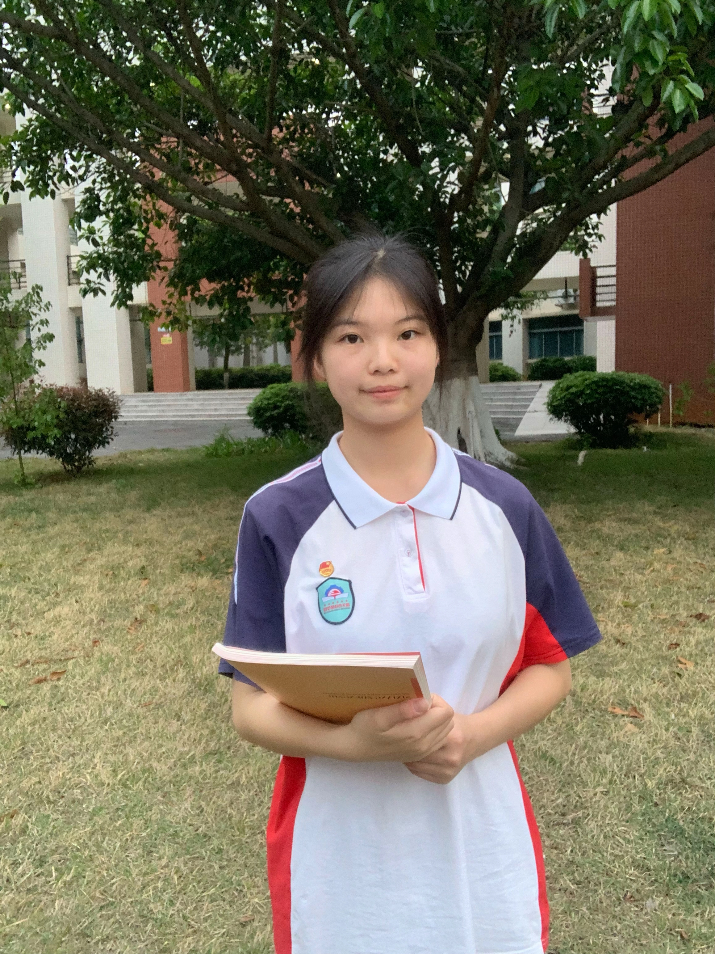 錢嘉儀.jpg